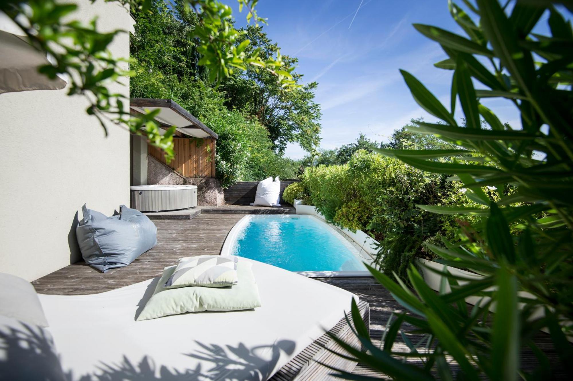Designhotel Gius La Residenza Caldaro Bagian luar foto