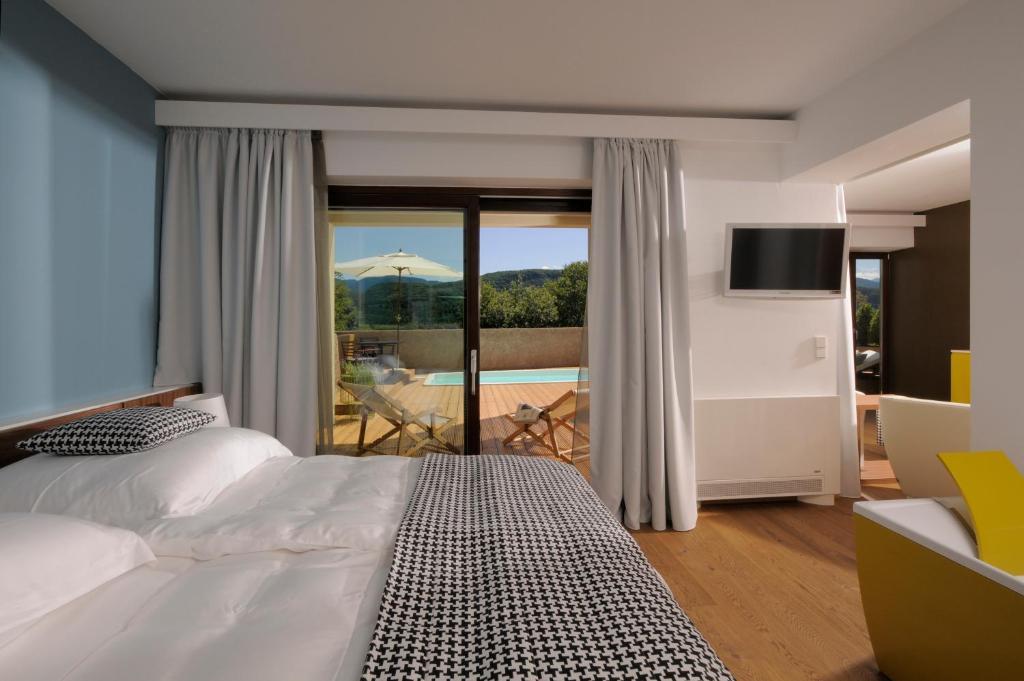 Designhotel Gius La Residenza Caldaro Ruang foto